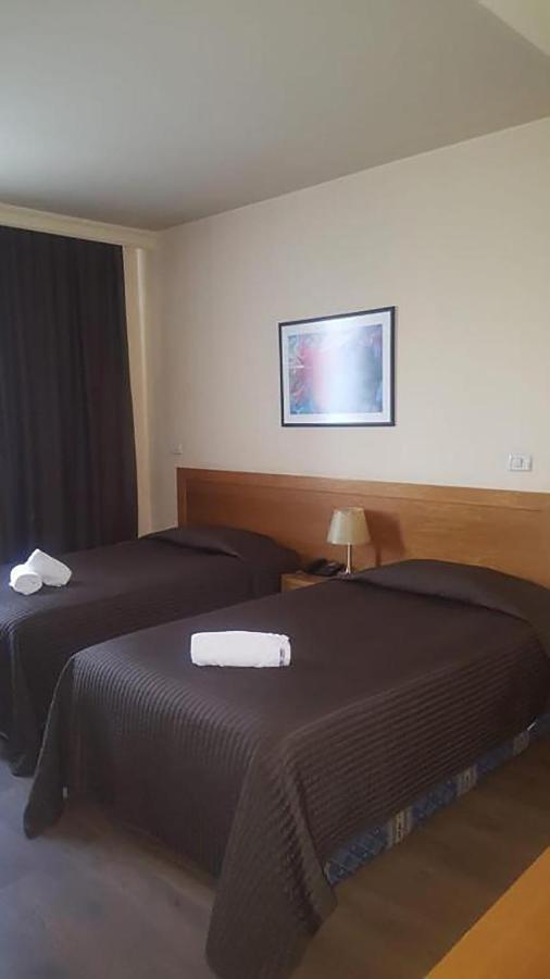 Hotel Doro City Tiranë Ngoại thất bức ảnh