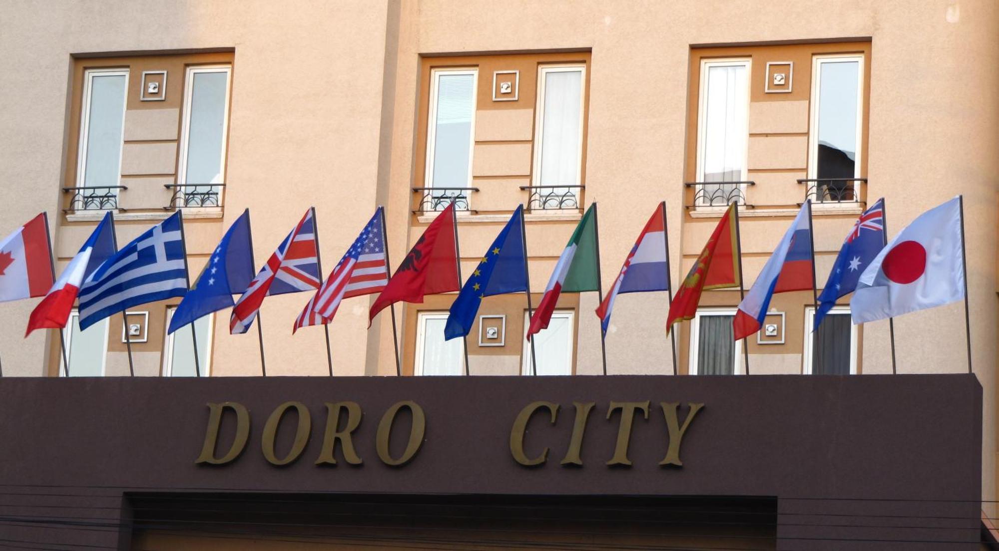 Hotel Doro City Tiranë Ngoại thất bức ảnh