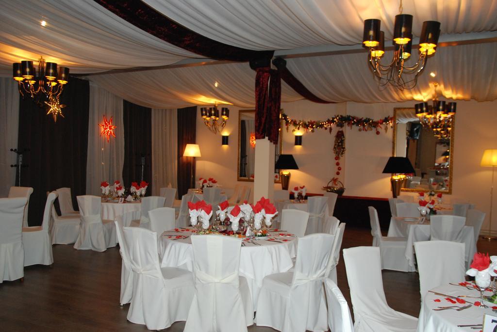 Hotel Doro City Tiranë Ngoại thất bức ảnh