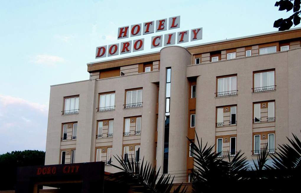 Hotel Doro City Tiranë Ngoại thất bức ảnh