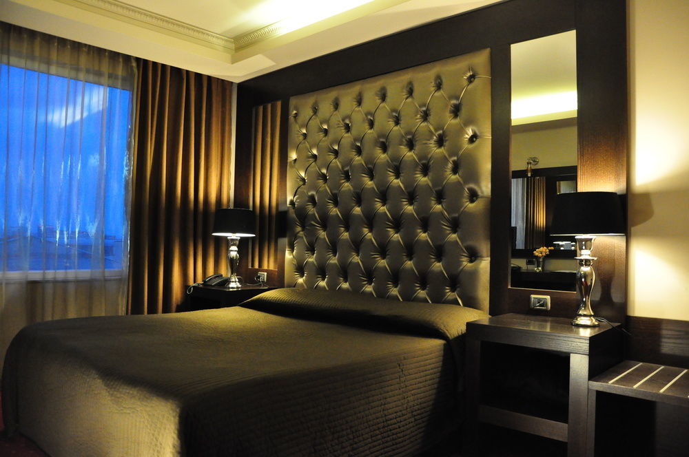 Hotel Doro City Tiranë Ngoại thất bức ảnh