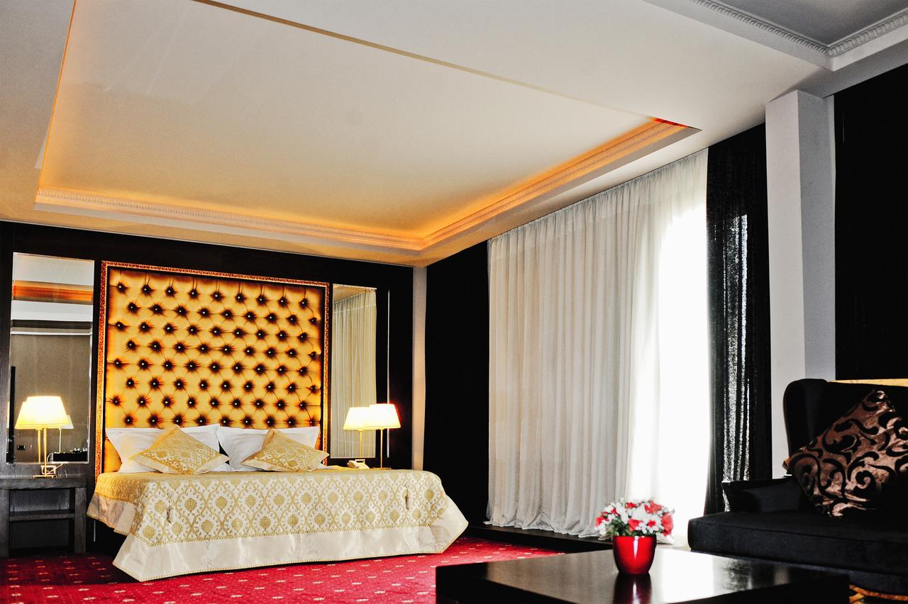 Hotel Doro City Tiranë Ngoại thất bức ảnh