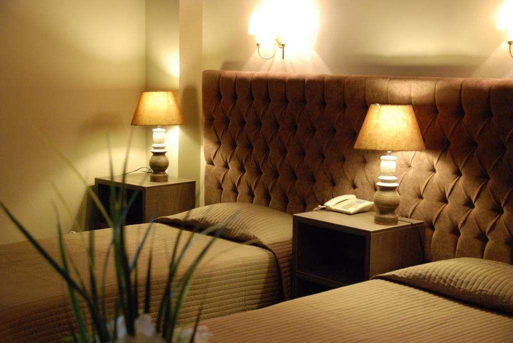 Hotel Doro City Tiranë Phòng bức ảnh